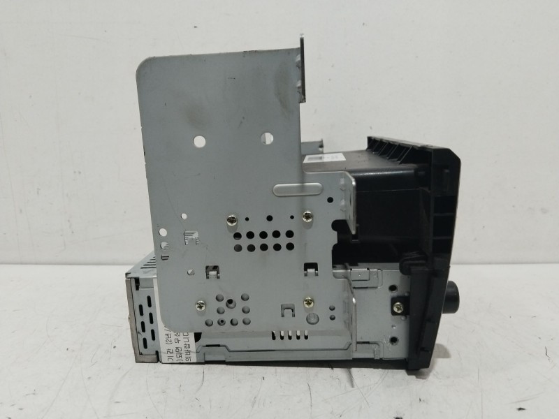 Recambio de sistema audio / radio cd para ssangyong actyon 200 xdi referencia OEM IAM 9CA04077  