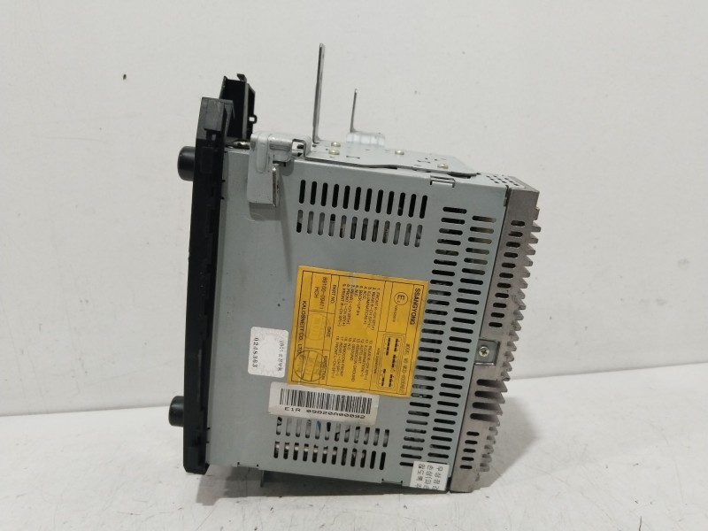 Recambio de sistema audio / radio cd para ssangyong actyon 200 xdi referencia OEM IAM 9CA04077  