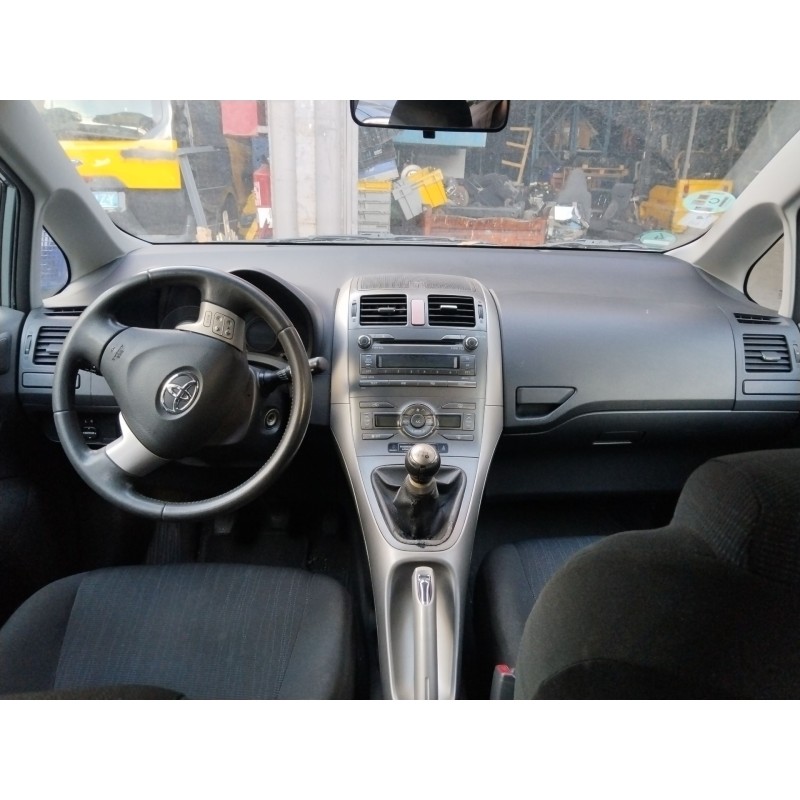TOYOTA AURIS (_E15_) - imagen 5