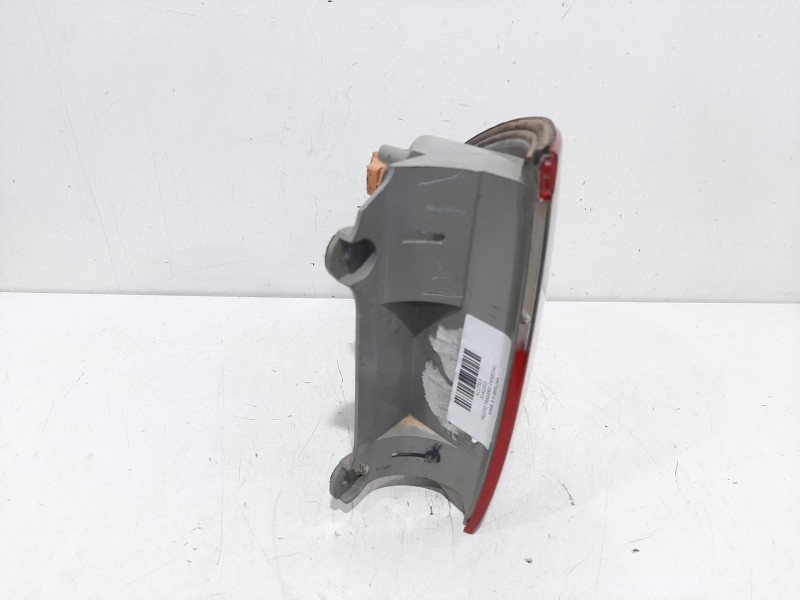 Recambio de piloto trasero derecho para saab 9-5 berlina 2.3 t arc referencia OEM IAM 5142203  