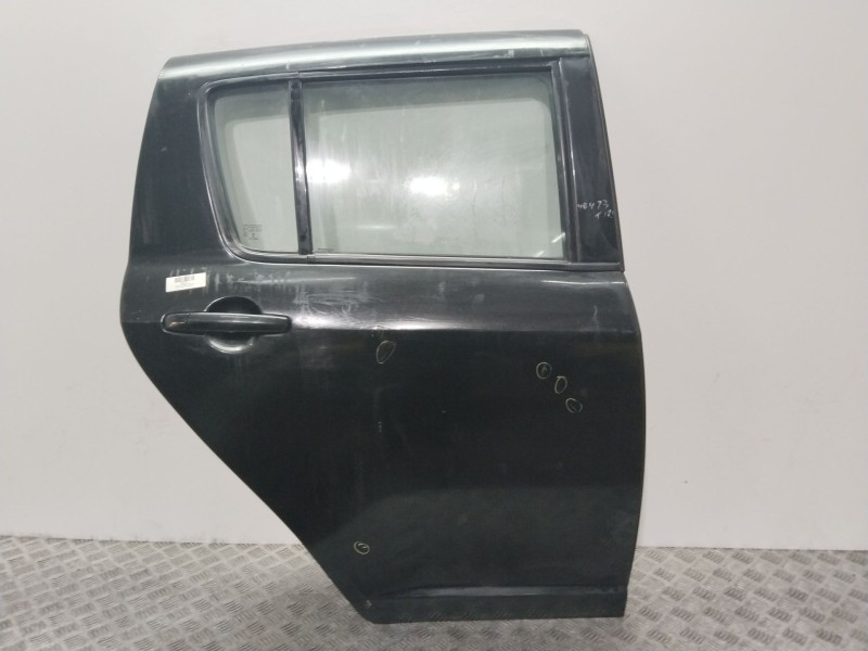 Recambio de puerta trasera derecha para suzuki swift azg (nz) glx referencia OEM IAM 6800362J00  NEGRO