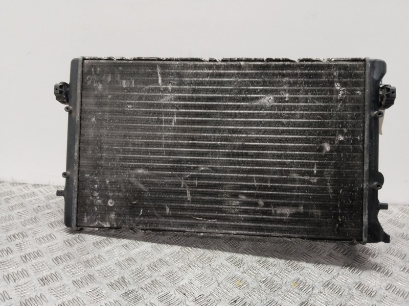 Recambio de radiador agua para volkswagen golf iv berlina (1j1) 25 aniversario referencia OEM IAM 1J0121253N   Recambio de radiador agua para volkswagen golf iv berlina (1j1) 25 aniversario referencia OEM IAM 1J0121253N