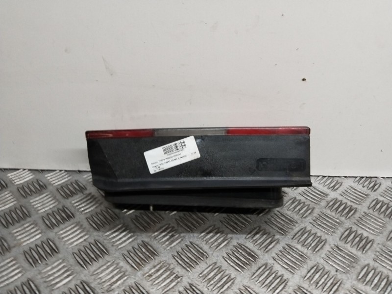 Recambio de piloto trasero derecho para opel combo (corsa c) familiar referencia OEM IAM   