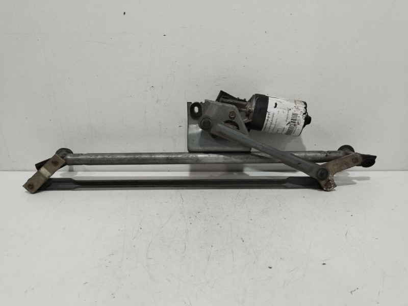 Recambio de motor limpia delantero para opel vectra b berlina cd referencia OEM IAM 0390241142  