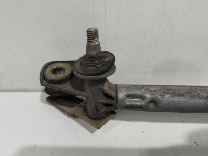 Recambio de motor limpia delantero para opel vectra b berlina cd referencia OEM IAM 0390241142  