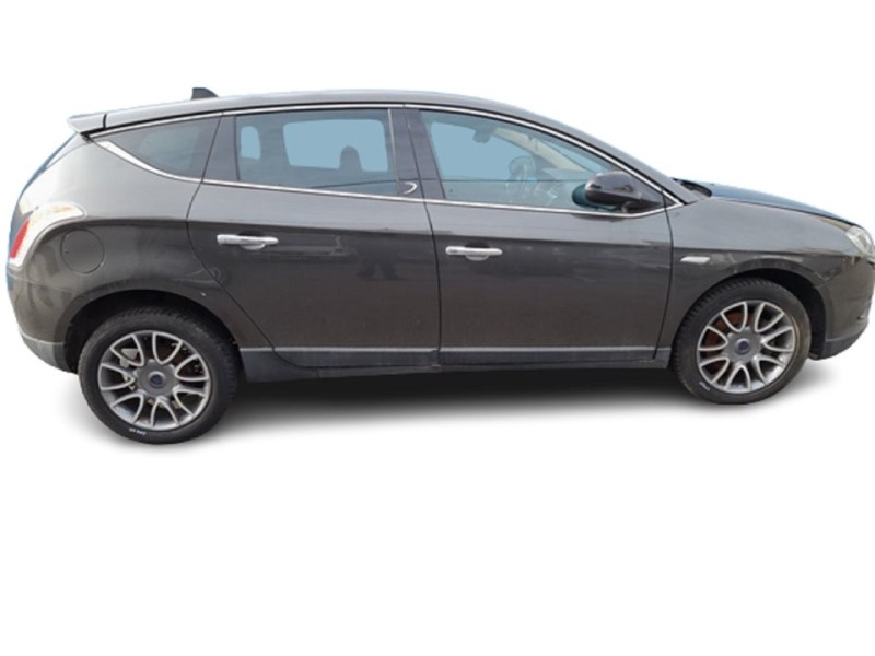 lancia delta (181) del año 2011