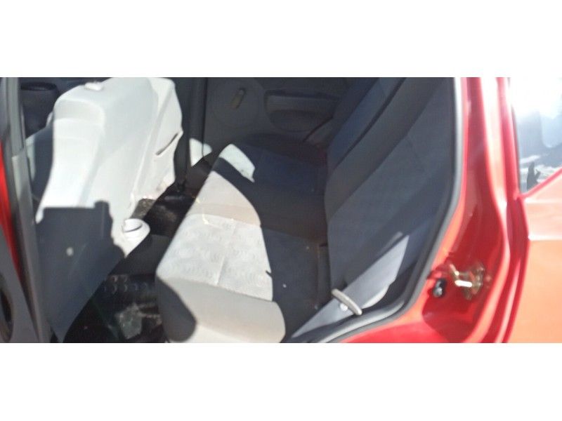 daewoo kalos del año 2004