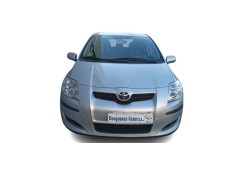 toyota auris del año 2008