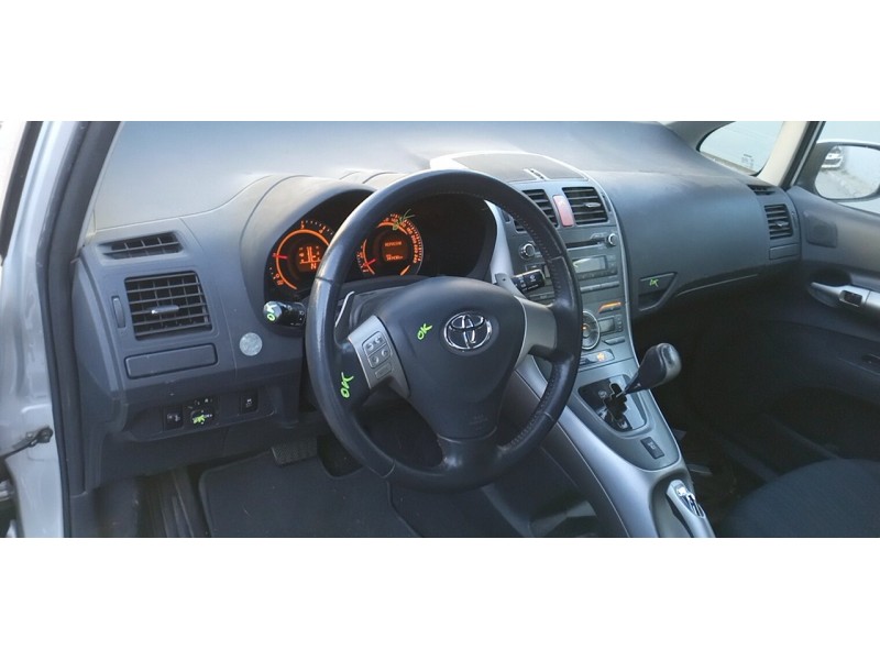 toyota auris del año 2008 toyota auris del año 2008