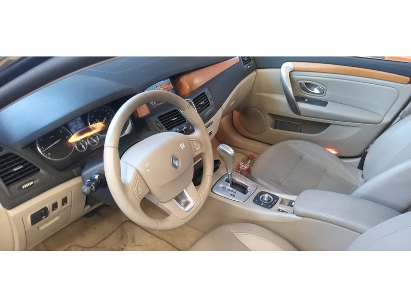 renault laguna iii del año 2008