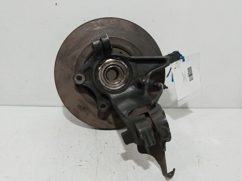 Recambio de mangueta delantera izquierda para peugeot 206 berlina gti referencia OEM IAM   