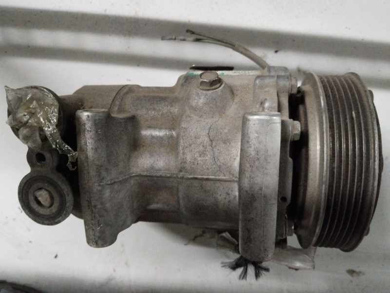 Recambio de compresor aire acondicionado para ford fiesta (cbk) futura referencia OEM IAM 256119D629AF  