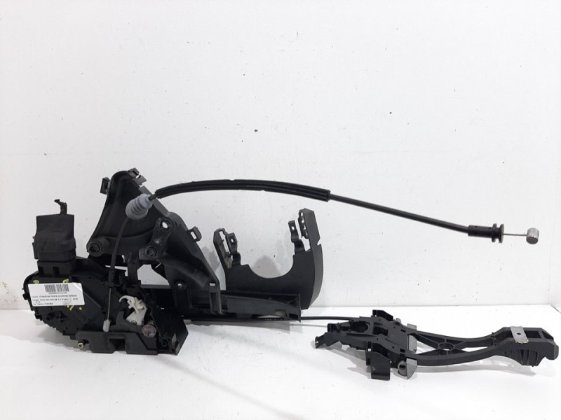 Recambio de cerradura puerta delantera derecha para volvo s40 berlina 2.4i kinetic referencia OEM IAM 31253658  