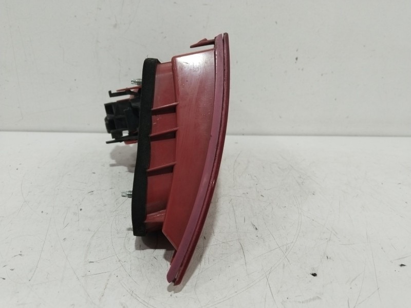 Recambio de piloto porton trasero derecho para seat leon (1p1) reference referencia OEM IAM 89320301  