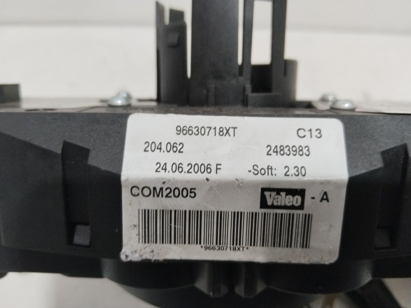 Recambio de mando multifuncion para peugeot 207 sport referencia OEM IAM 96630718XT5  