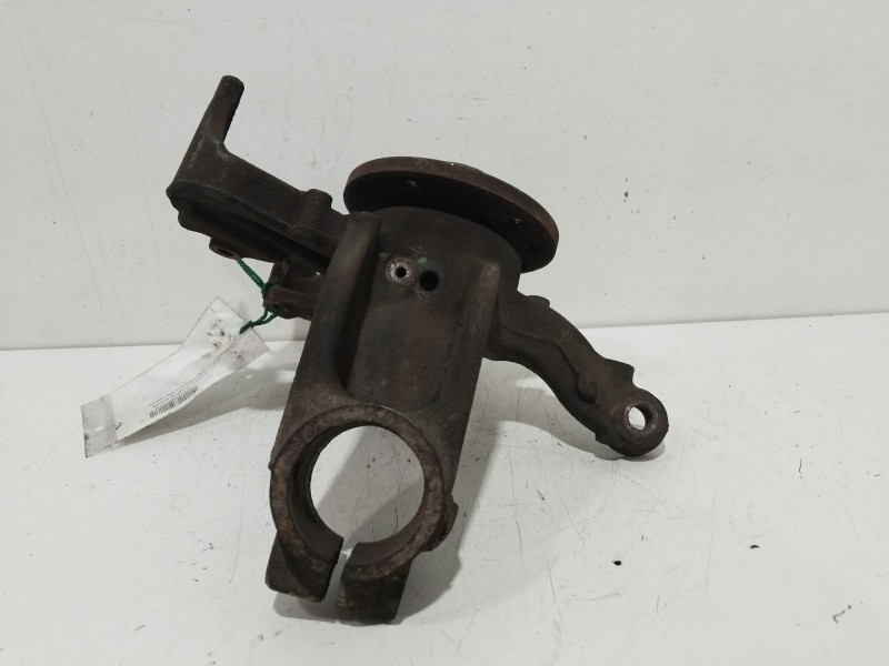 Recambio de mangueta delantera derecha para volkswagen polo (9n1) highline referencia OEM IAM 6Q0407256AC  