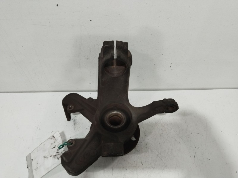 Recambio de mangueta delantera derecha para volkswagen polo (9n1) highline referencia OEM IAM 6Q0407256AC  