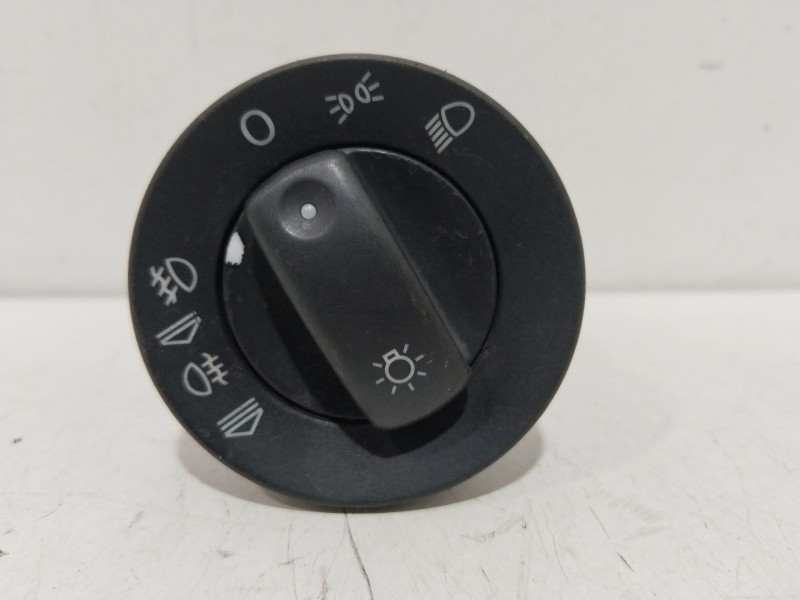 Recambio de mando luces para audi a4 berlina (8e) 2.0 tfsi (147kw) referencia OEM IAM 8E0941531C  