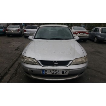 OPEL VECTRA B BERLINA