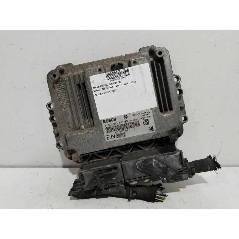 Recambio de centralita motor uce para opel zafira b cosmo referencia OEM IAM 0281013593  55205621