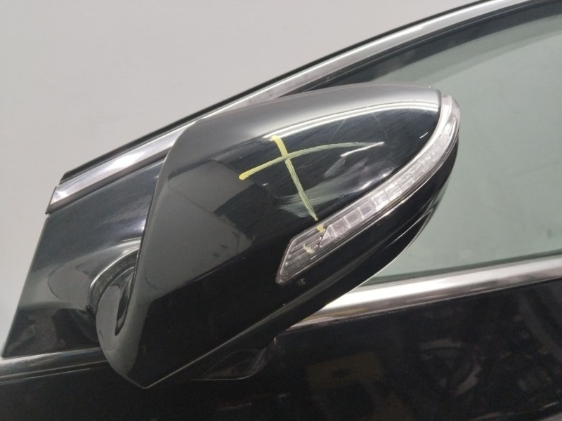 Recambio de puerta delantera izquierda para hyundai i40 cab bluedrive referencia OEM IAM 760033Z000  NEGRO