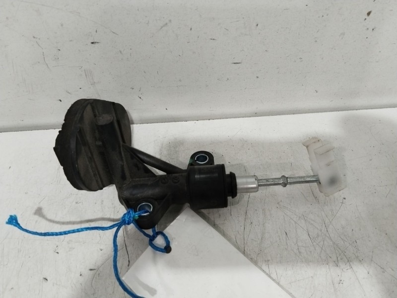 Recambio de bomba embrague para fiat tipo ii (357) fam lounge plus referencia OEM IAM 005527234200D  