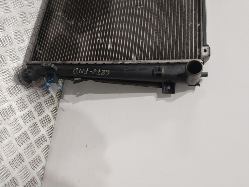 Recambio de radiador agua para kia carens (un) active referencia OEM IAM 253101D200  