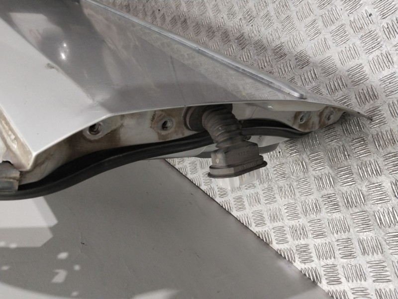 Recambio de puerta delantera izquierda para chevrolet lacetti se referencia OEM IAM 96547851  