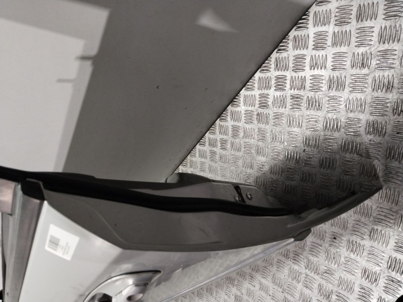 Recambio de puerta delantera izquierda para chevrolet lacetti se referencia OEM IAM 96547851  