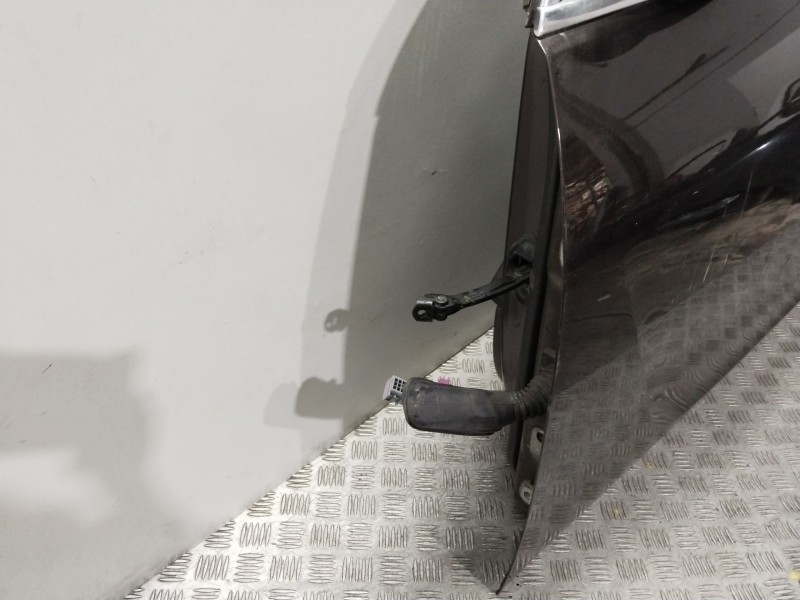 Recambio de puerta delantera derecha para opel insignia berlina cosmo referencia OEM IAM 13274119  GRANATE