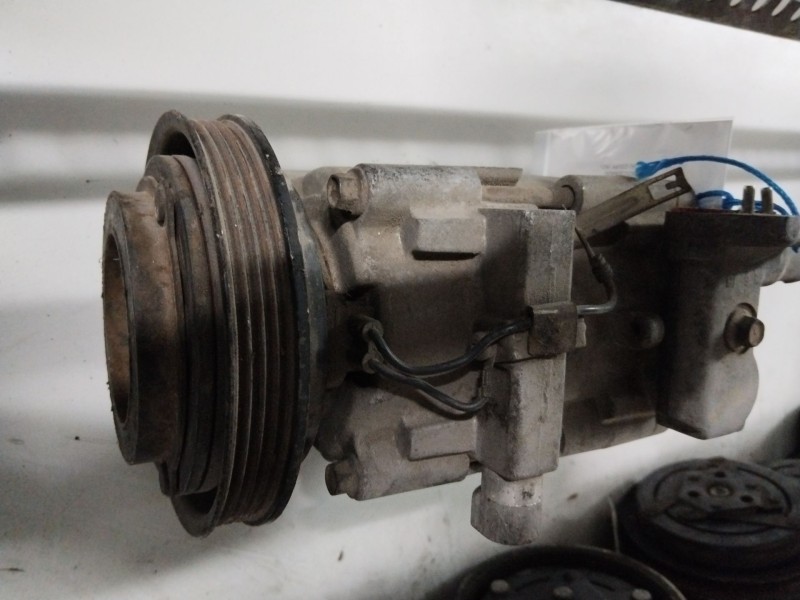 Recambio de compresor aire acondicionado para hyundai coupe (rd) 1.6 fx referencia OEM IAM AK95B10  