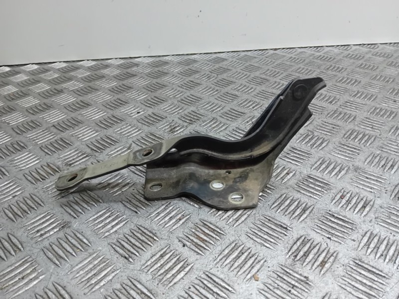 Recambio de bisagra capot derecha para hyundai i40 cab bluedrive referencia OEM IAM 791203Z000  