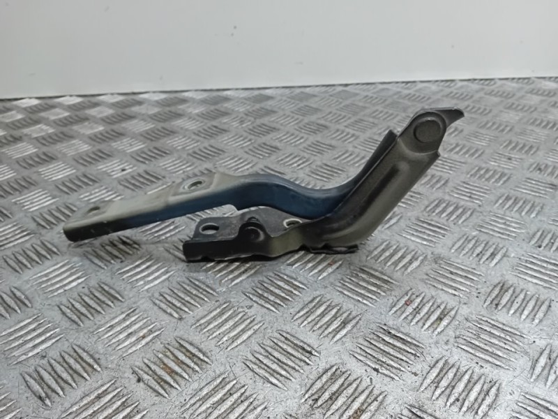 Recambio de bisagra capot izquierda para hyundai i40 cab bluedrive referencia OEM IAM 791203Z000  
