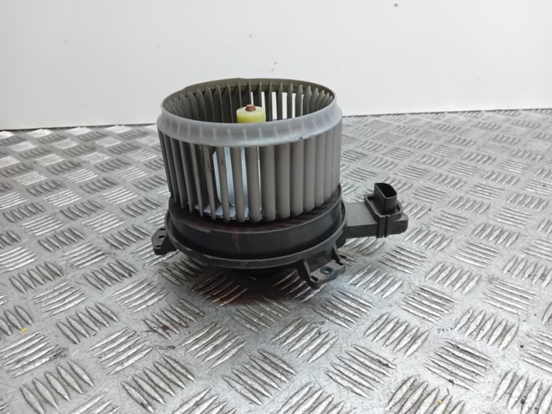 Recambio de motor calefaccion para kia optima concept referencia OEM IAM AE6401  