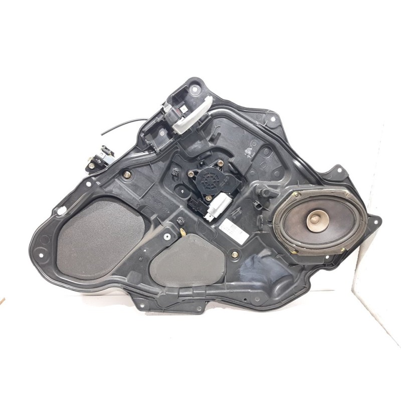 Recambio de elevalunas trasero izquierdo para mazda 3 berlina (bk) 1.6 vvt active referencia OEM IAM   