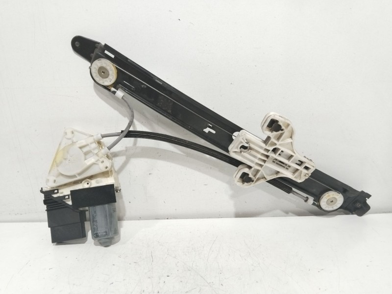 Recambio de elevalunas trasero izquierdo para seat altea (5p1) sport referencia OEM IAM 5P0839401  