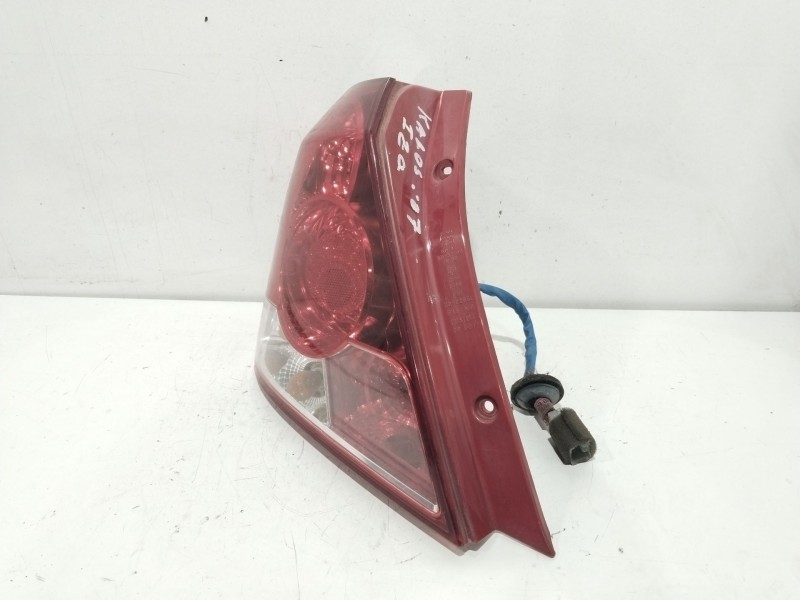 Recambio de piloto trasero izquierdo para daewoo kalos 1.4 se referencia OEM IAM 300266L  