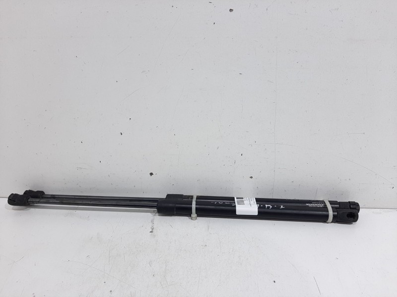 Recambio de amortiguadores maletero / porton para opel astra gtc cosmo referencia OEM IAM 1204772  