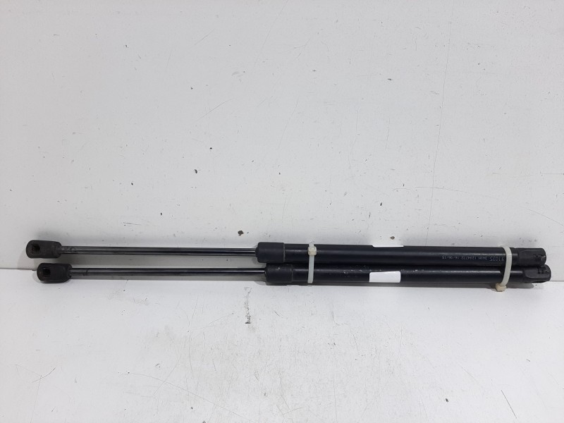 Recambio de amortiguadores maletero / porton para opel astra gtc cosmo referencia OEM IAM 1204772  