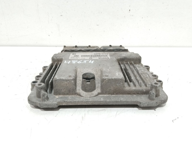 Recambio de centralita motor uce para opel astra gtc cosmo referencia OEM IAM 55198921  0281012548