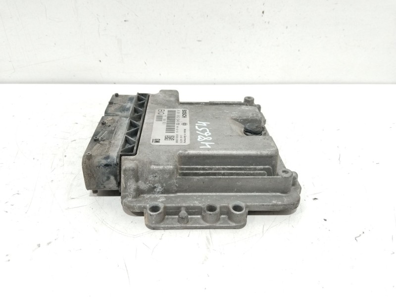 Recambio de centralita motor uce para opel astra gtc cosmo referencia OEM IAM 55198921  0281012548