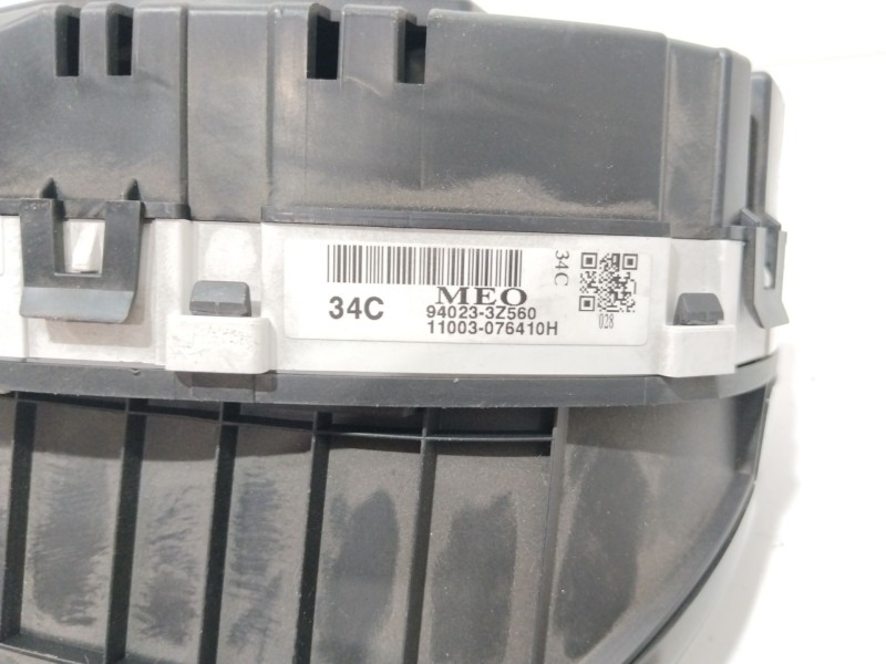 Recambio de cuadro instrumentos para hyundai i40 cab bluedrive referencia OEM IAM 940233Z560  11003076410H