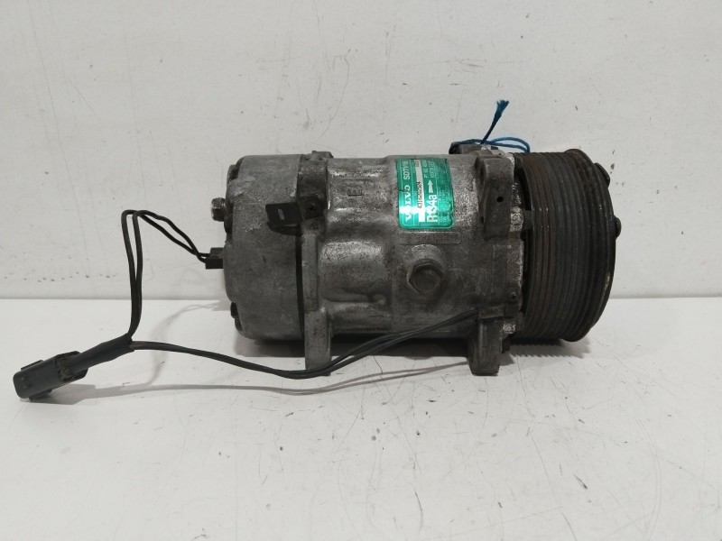 Recambio de compresor aire acondicionado para volvo serie 460 1.9 turbodiesel referencia OEM IAM 485087   Recambio de compresor aire acondicionado para volvo serie 460 1.9 turbodiesel referencia OEM IAM 485087