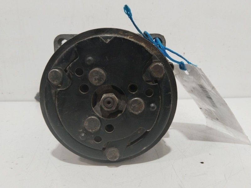 Recambio de compresor aire acondicionado para volvo serie 460 1.9 turbodiesel referencia OEM IAM 485087   Recambio de compresor aire acondicionado para volvo serie 460 1.9 turbodiesel referencia OEM IAM 485087