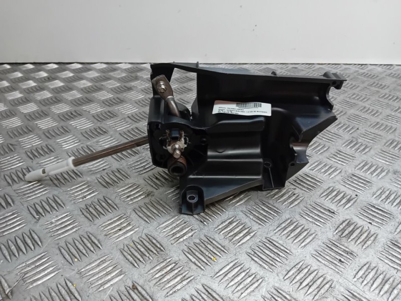 Recambio de palanca cambio para citroën berlingo 1.6 hdi 92 multispace referencia OEM IAM 3527353  