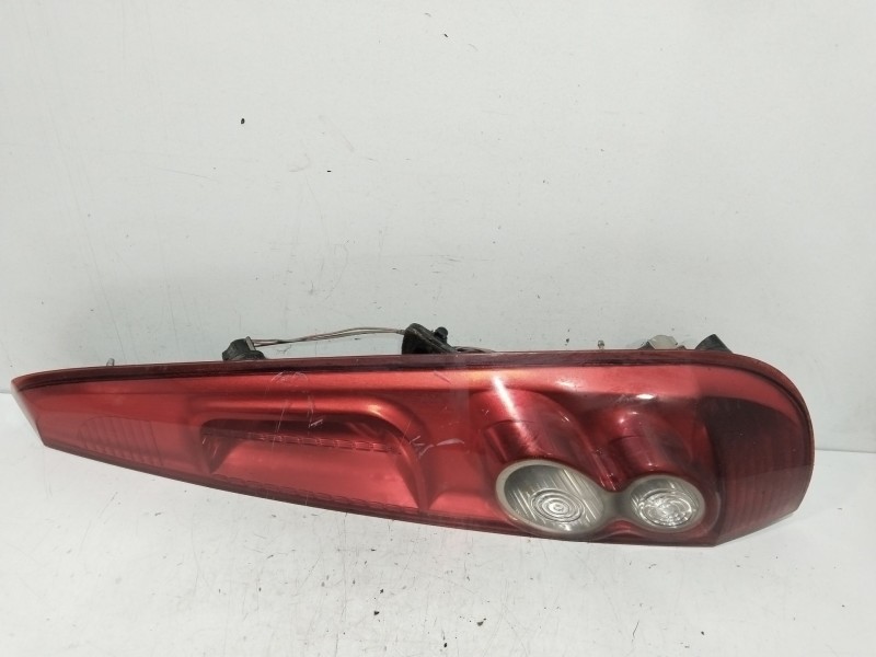 Recambio de piloto trasero derecho para ford fiesta (cbk) ambiente referencia OEM IAM RS1022A01AR00F00  