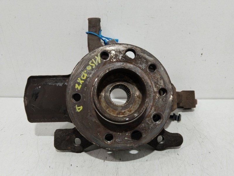 Recambio de mangueta delantera derecha para opel astra gtc cosmo referencia OEM IAM 13156048  