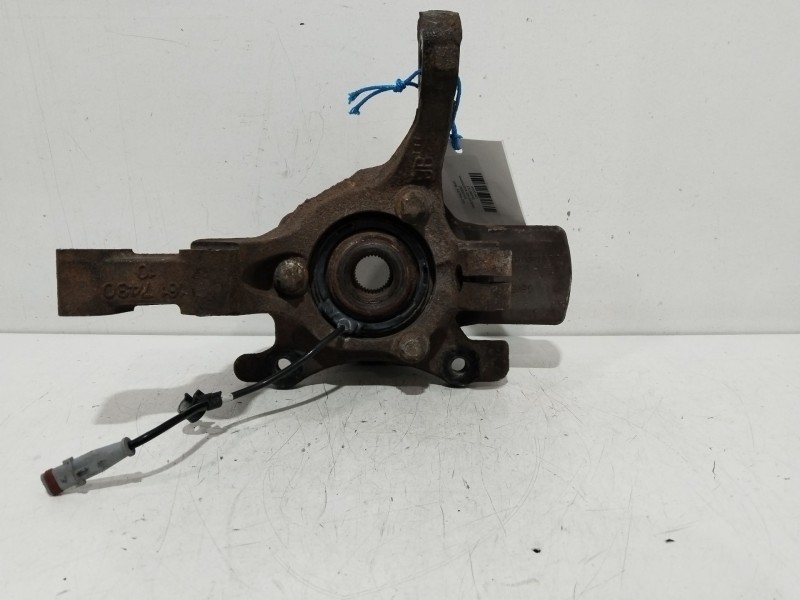 Recambio de mangueta delantera derecha para opel astra gtc cosmo referencia OEM IAM 13156048  