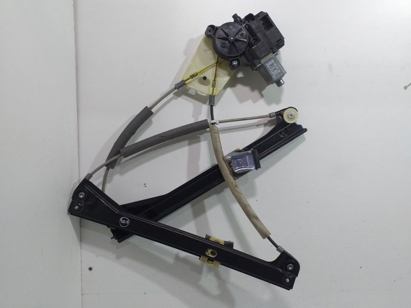 Recambio de elevalunas delantero derecho para volkswagen polo (6r1) advance referencia OEM IAM  6R0959802AD 