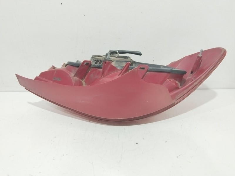 Recambio de piloto trasero derecho para peugeot 207 x-line referencia OEM IAM 9649986580   Recambio de piloto trasero derecho para peugeot 207 x-line referencia OEM IAM 9649986580